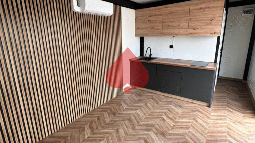 kontener z płyty warstwowej
